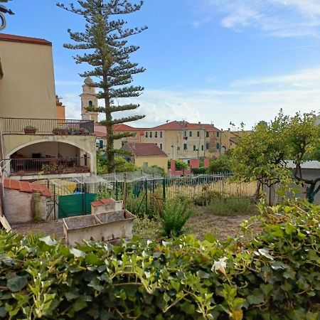 Casa Ribes Villa Santo Stefano al Mare Exterior photo